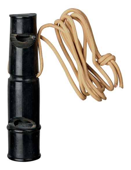 Fluier Din Corn De Bivol, Cu Snur De Piele, 9 cm, 2255