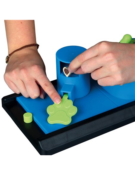 Jucarie Dog Activity, Poker Box Vario Strategy Game, 32 x 17 cm, 32031
